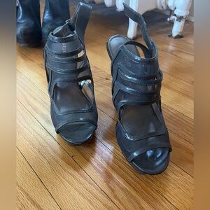 Bebe dark grey heels w platform open toe